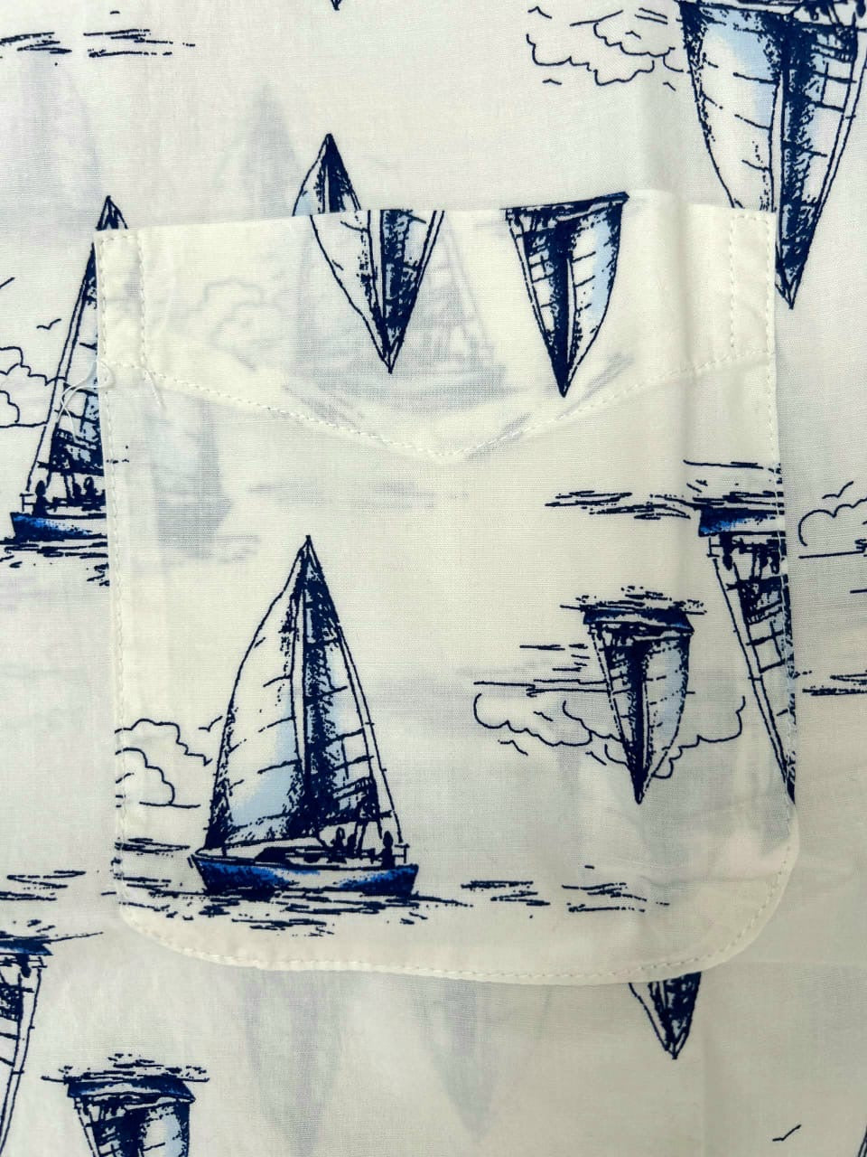 Old navy Regular Fit Nautical Pattern Shirt in Off White