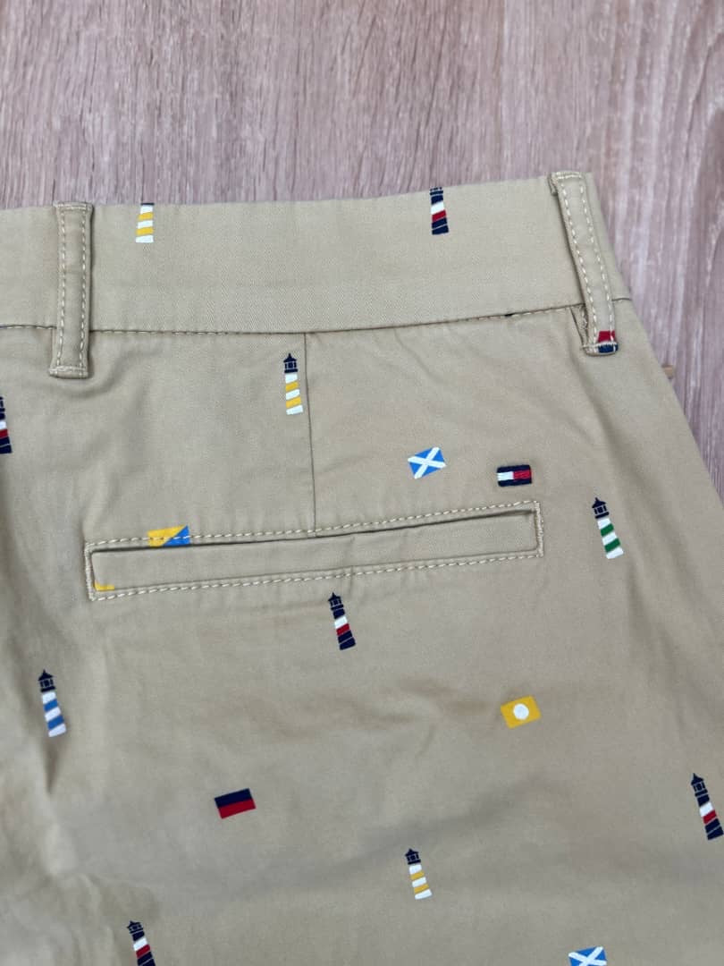 Tommy Hilfiger All over Flag Print Shorts in Beige