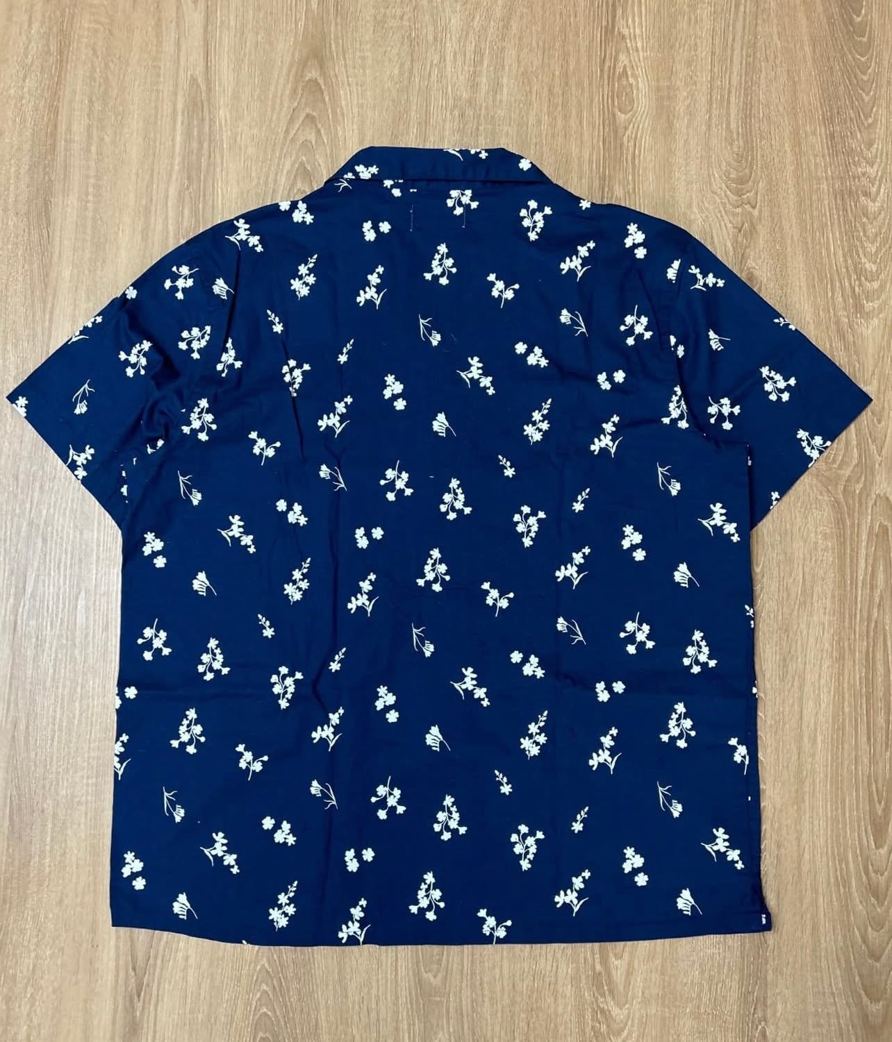 Old Navy Shirt in Navy Pattern