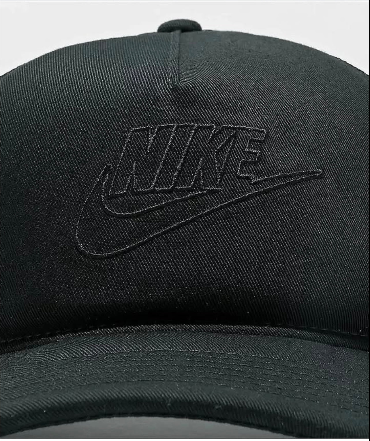 Nike Futura Trucker Cap in all Black