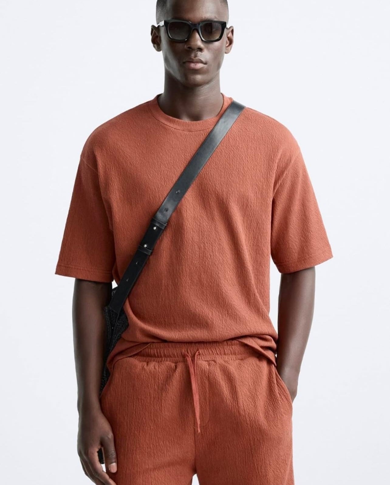Zara Regular Fit Textured Cotton T shirt in Rust