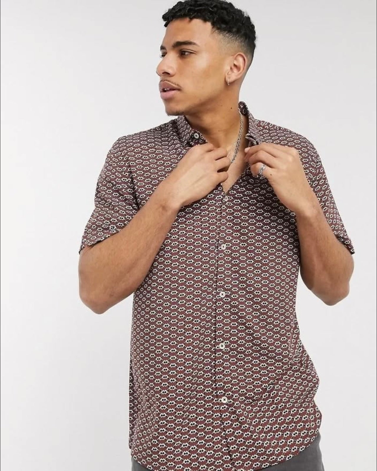 Burton Regular Fit Burgundy Aztec Short Sleeve Shirt in Viscose