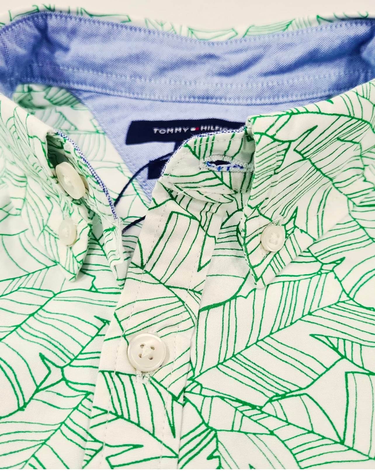 Tommy Hilfiger Green Pattern Cotton Short Sleeve Shirt