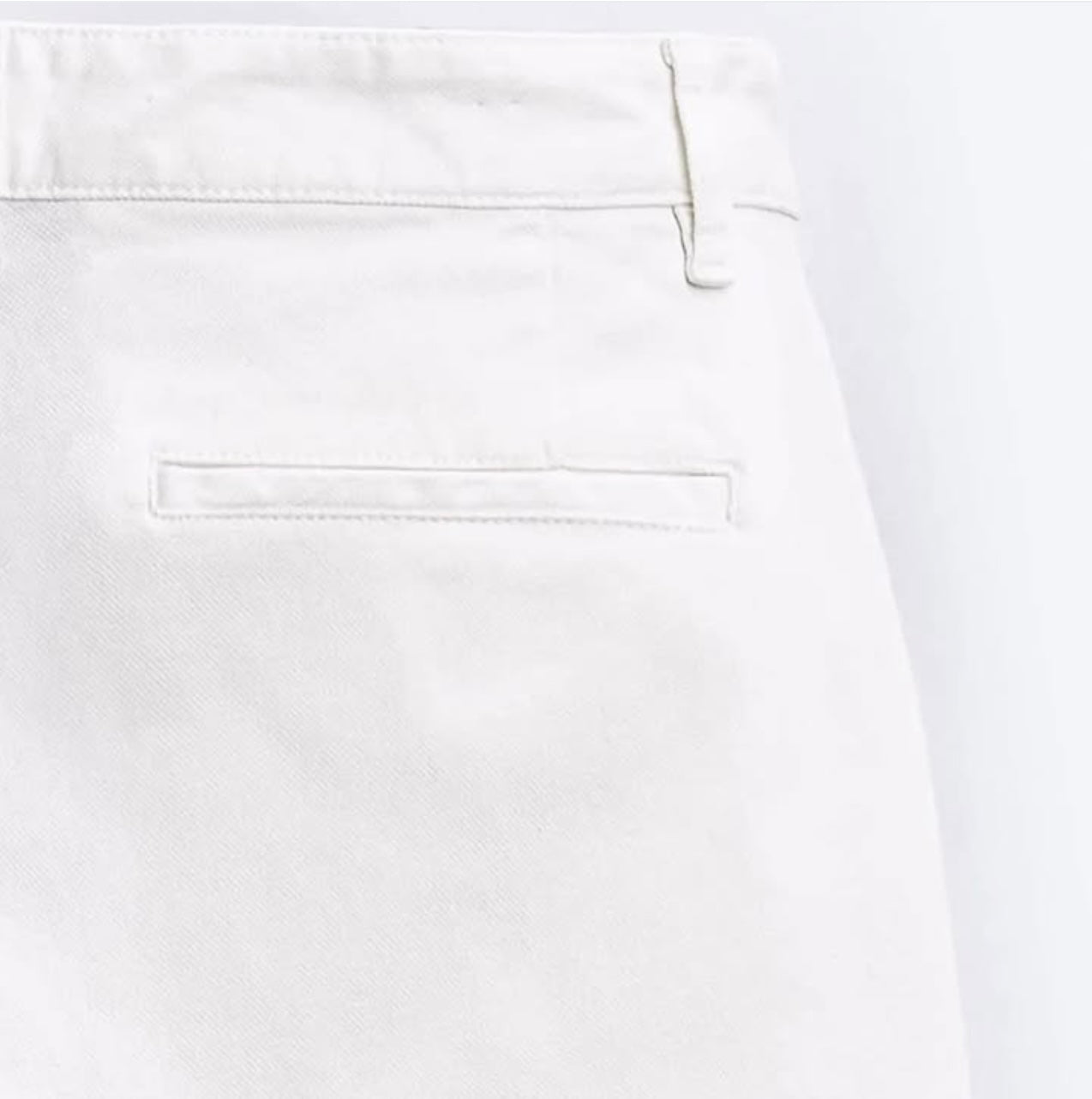 Zara Chinos Shorts in White