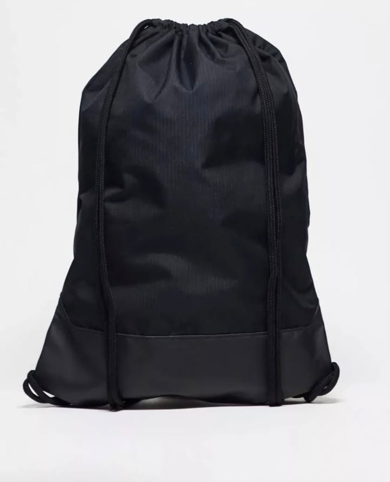 Nike Brasilia 9.5 Drawstring Bag in Black