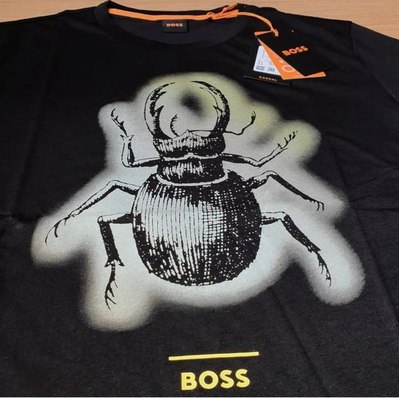 Hugo Boss Regular Fit T Shirt in Black