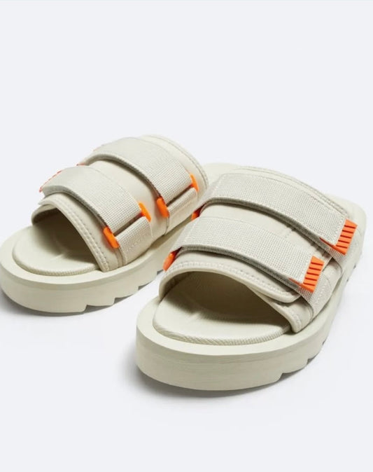 Zara Chunky Technical Slides