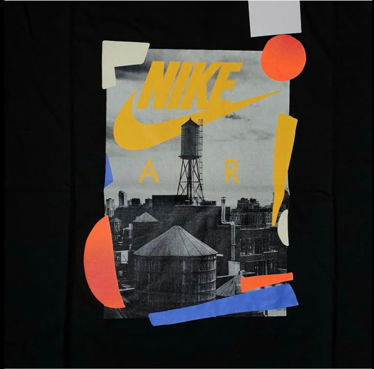 Nike Regular Fit T Shirt in Black