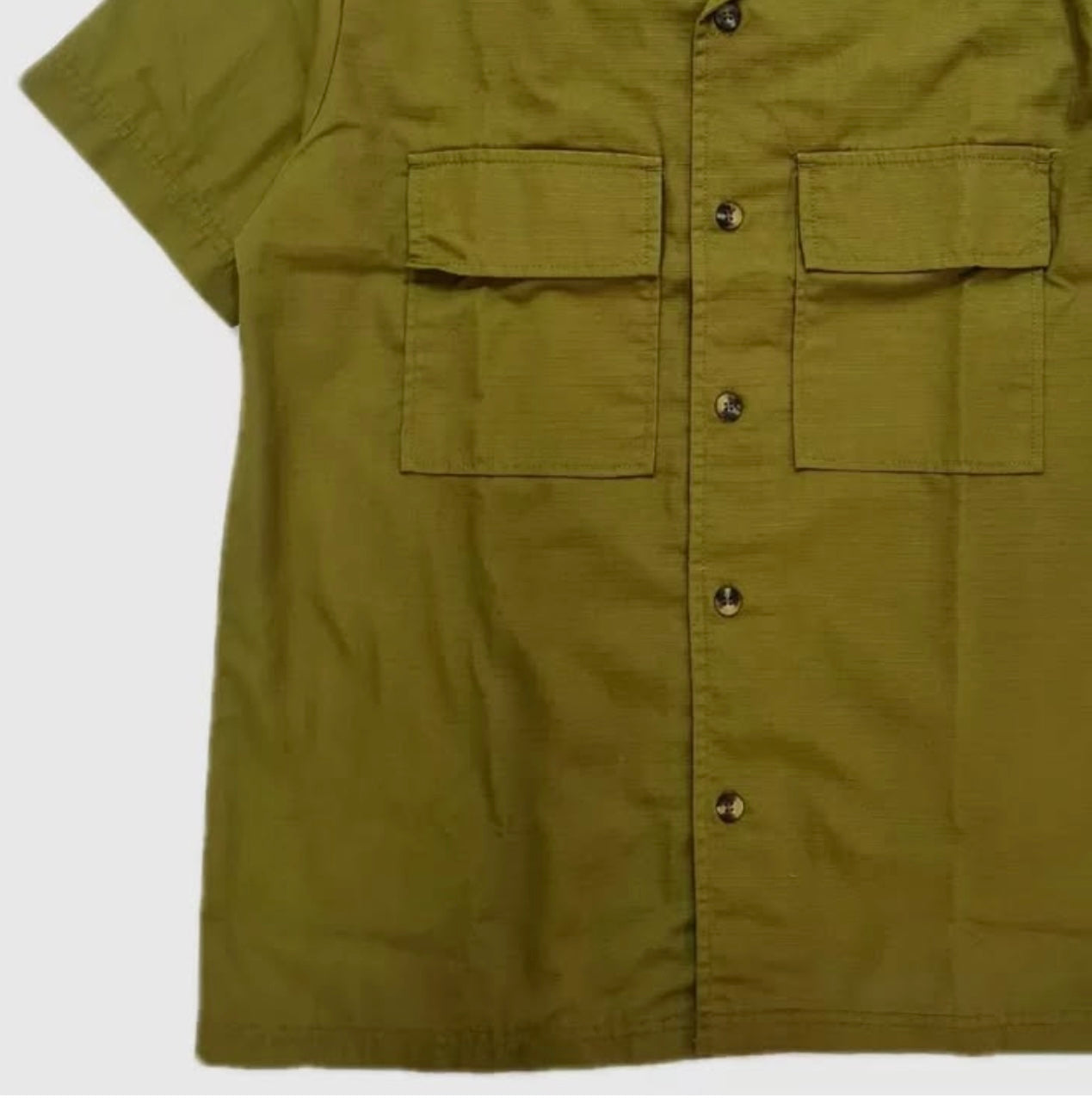 Urban Thread Regular Fit Army Green Cotton Short Sleeve Shirt in Revere Collar