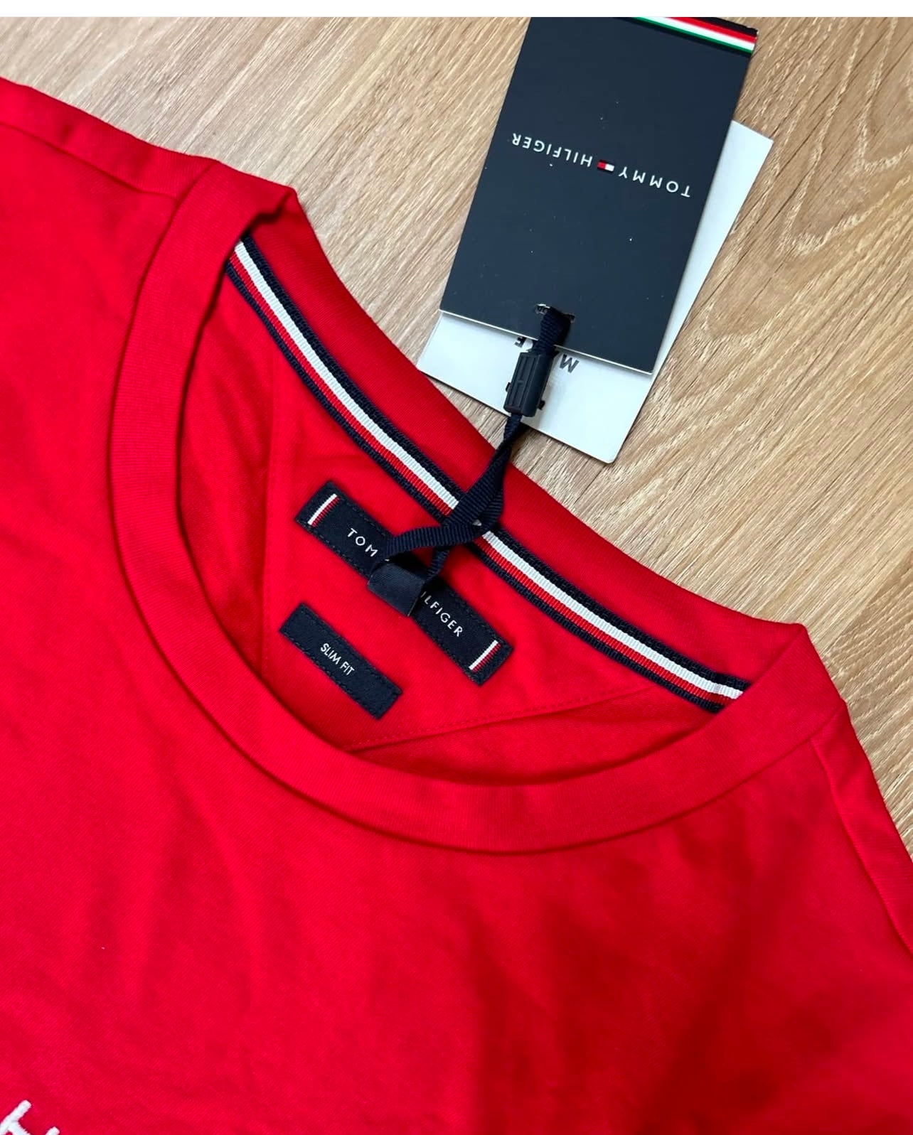 Tommy Hilfiger T-Shirt in Red