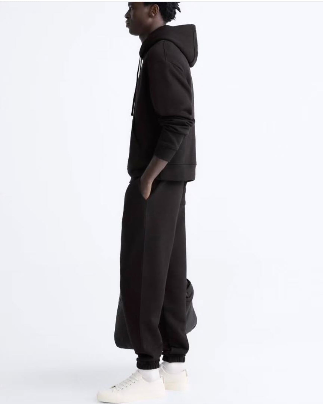 Zara Hoodie in Black