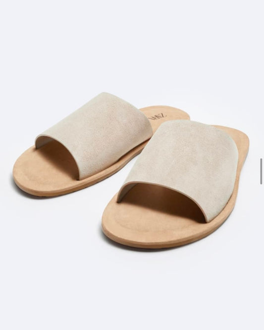 Zara Slippers in Suede / Leather