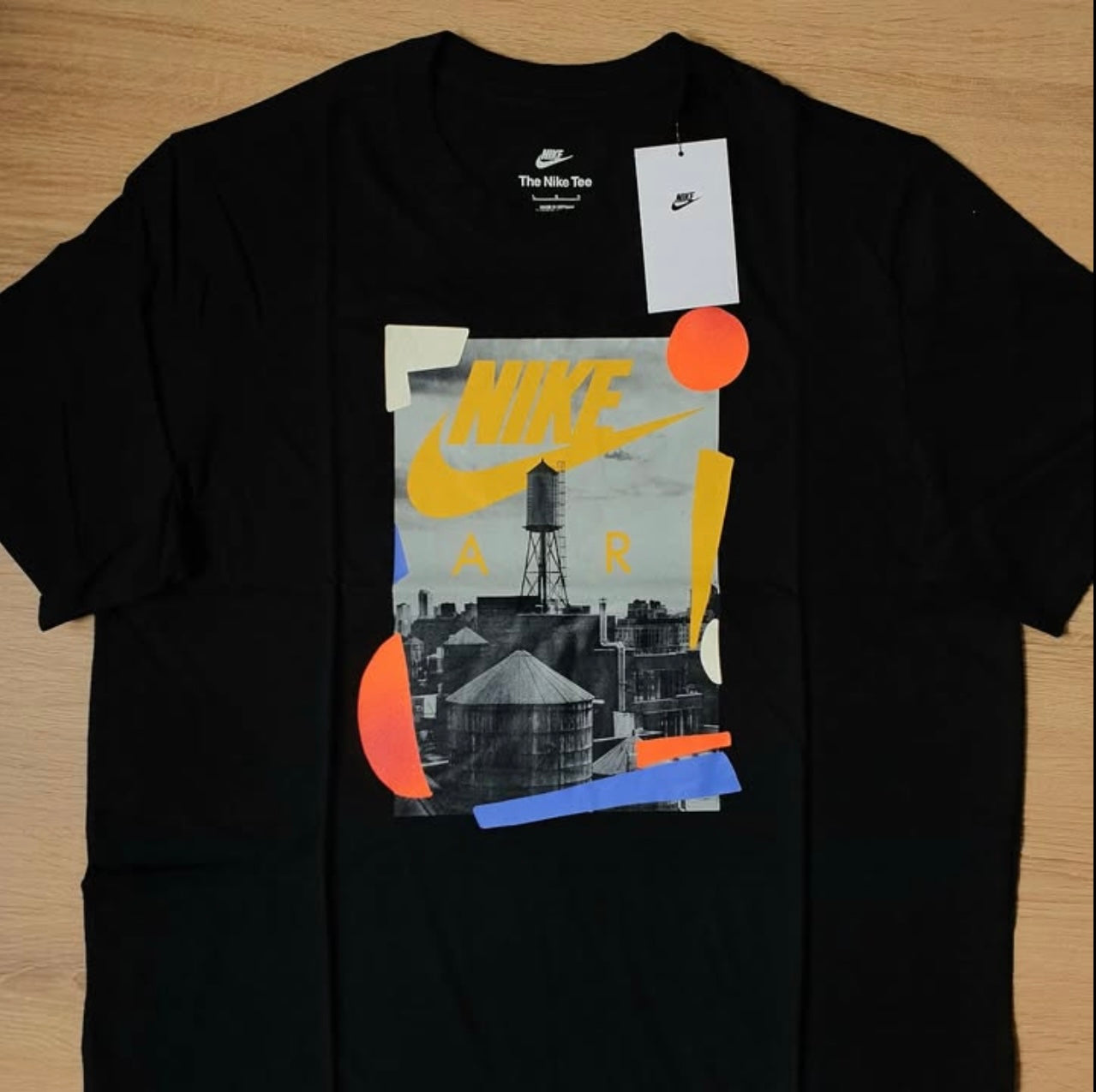 Nike Regular Fit T Shirt in Black