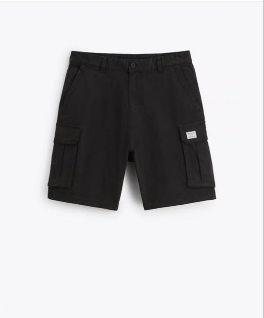 Zara Cargo Shorts in Black