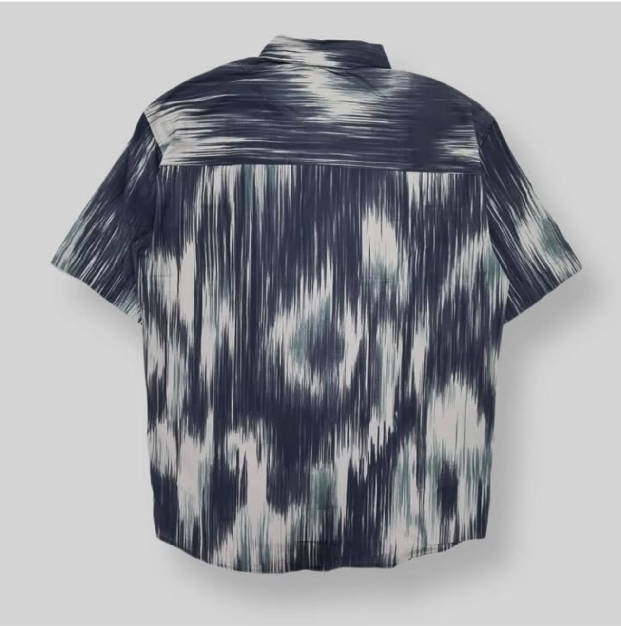 Pull & Bear Regular Fit Short Sleeve Shirt