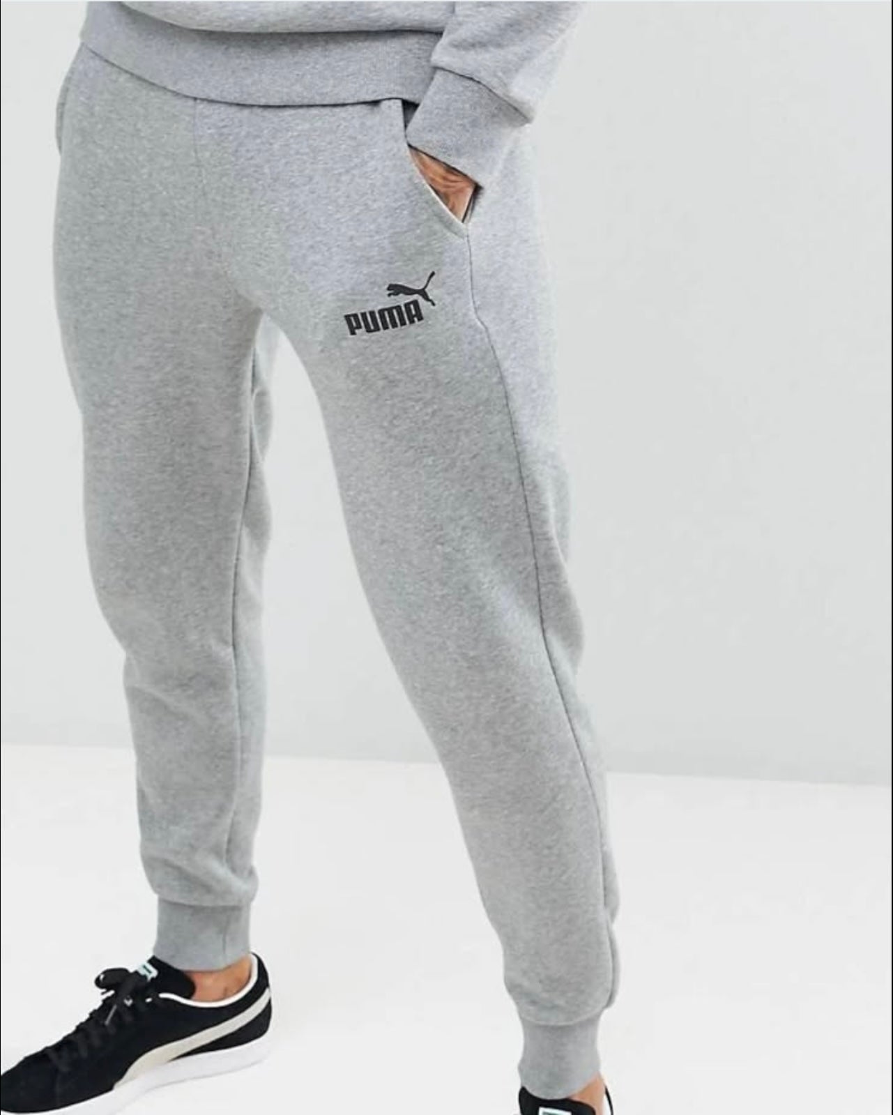 Puma Joggers in Grey