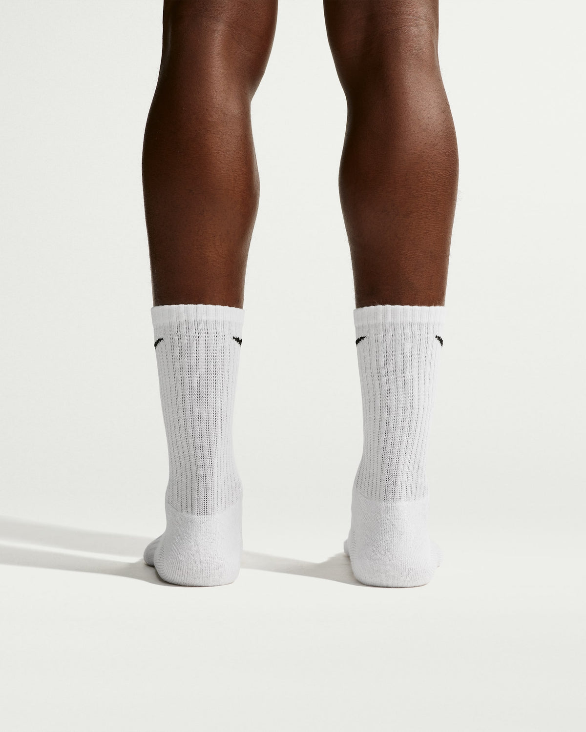 Nike Everyday Cushioned Crew Socks in White (3 Pairs)