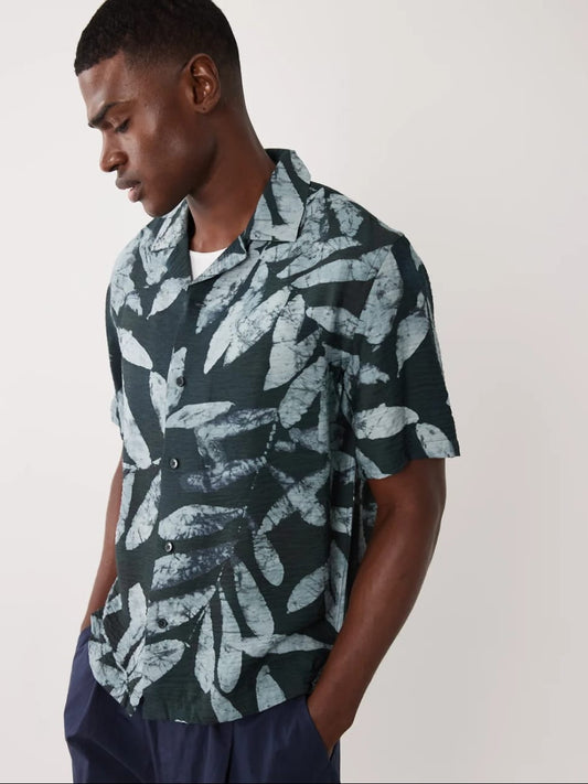 Mango Regular Fit Abstarct Leaf Print Shirt In Green