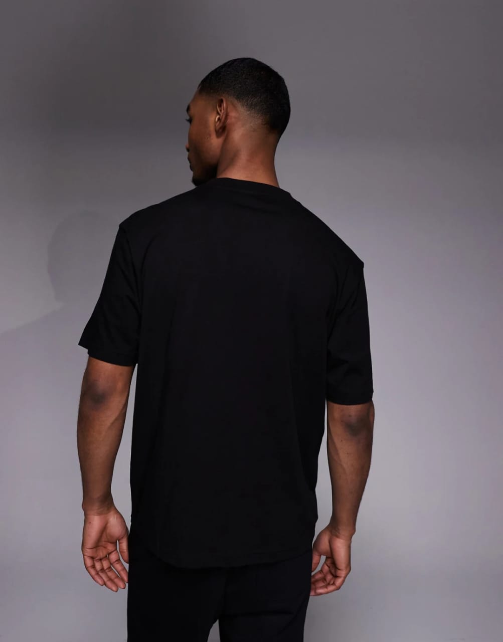 Hugo Boss Regular Fit T-Shirt In Black