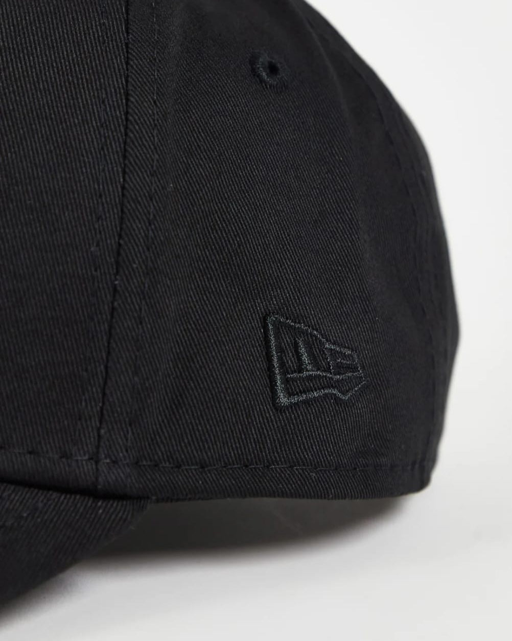 Los Angeles Black Dodgers Baseball Cap with Black Logo