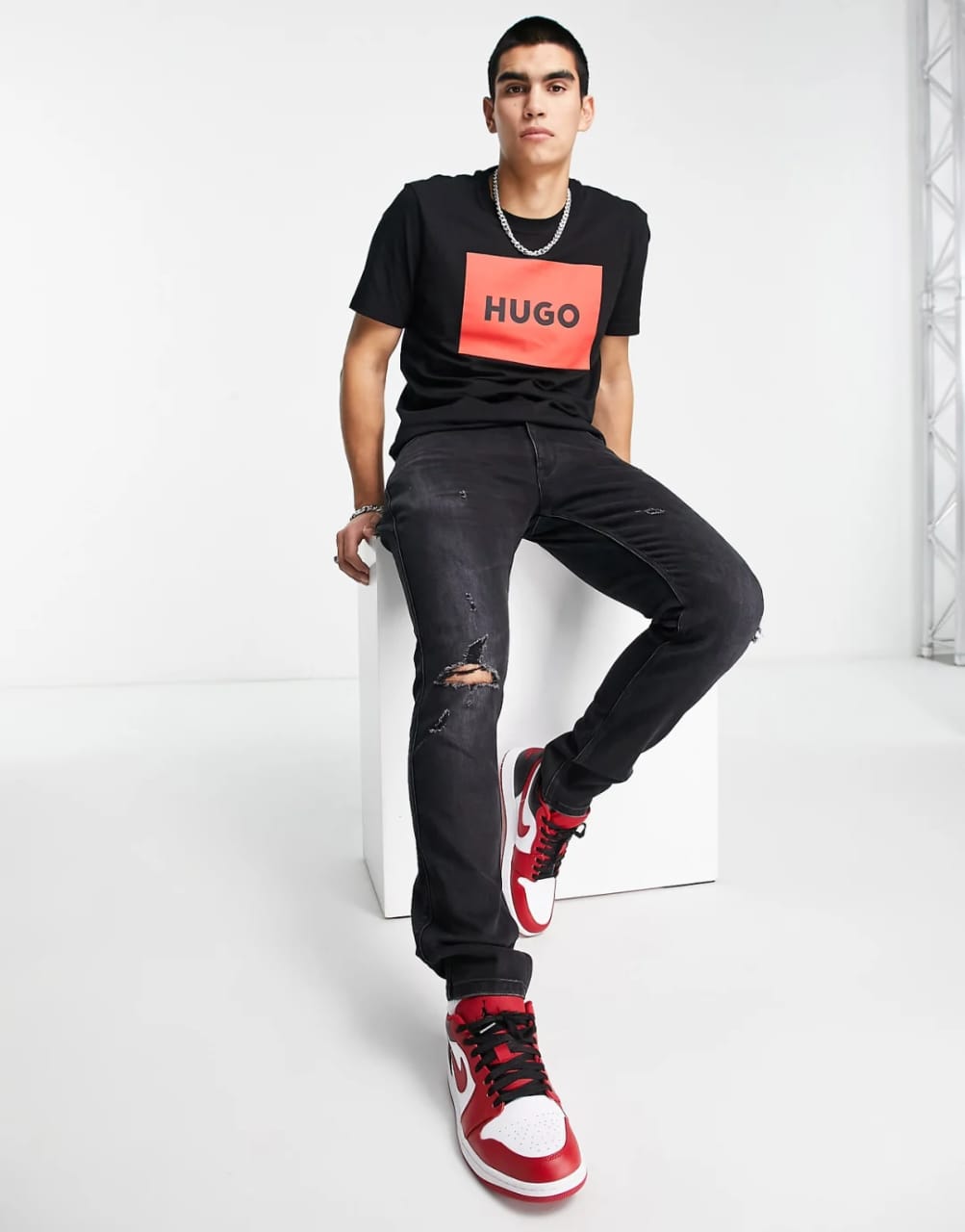 Hugo Boss Regular Fit Dulive Box Logo T-Shirt In Black