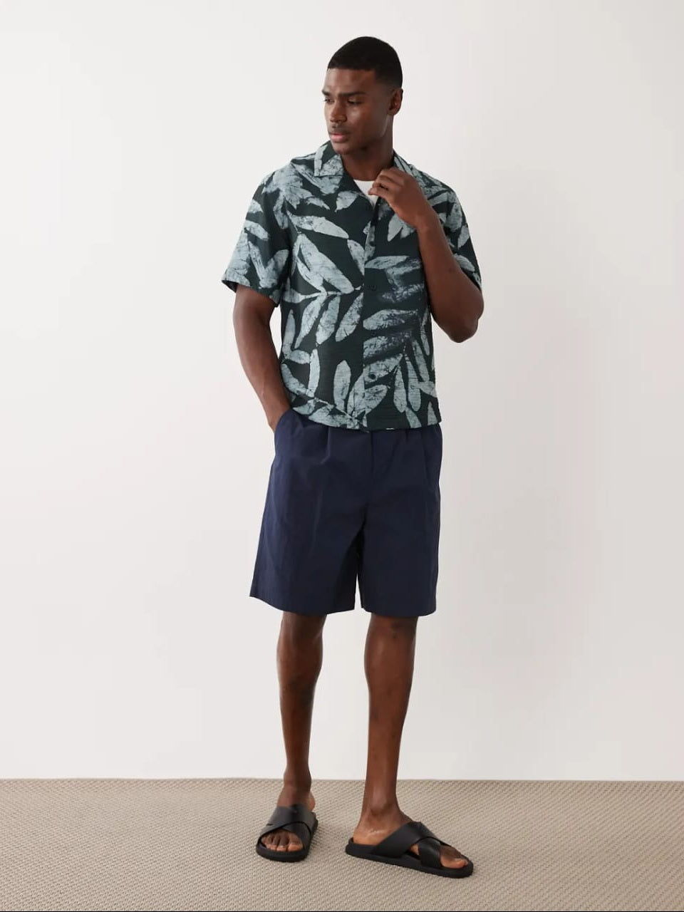 Mango Regular Fit Abstarct Leaf Print Shirt In Green