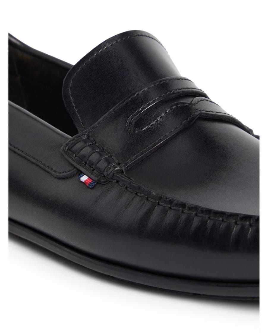 Leather slip-on Loafers in black