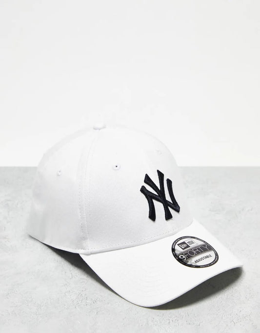 New Era 9FORTY New York Yankees White Baseball Cap