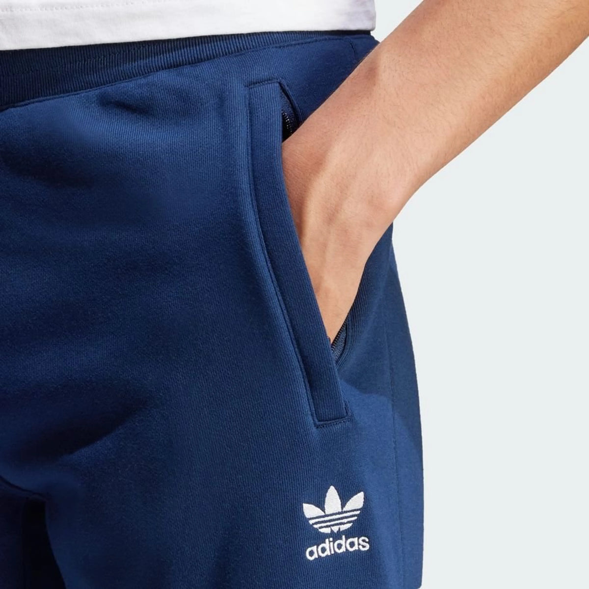 Adidas Regular Fit Trefoil Essential Fleece Jogger in Blue