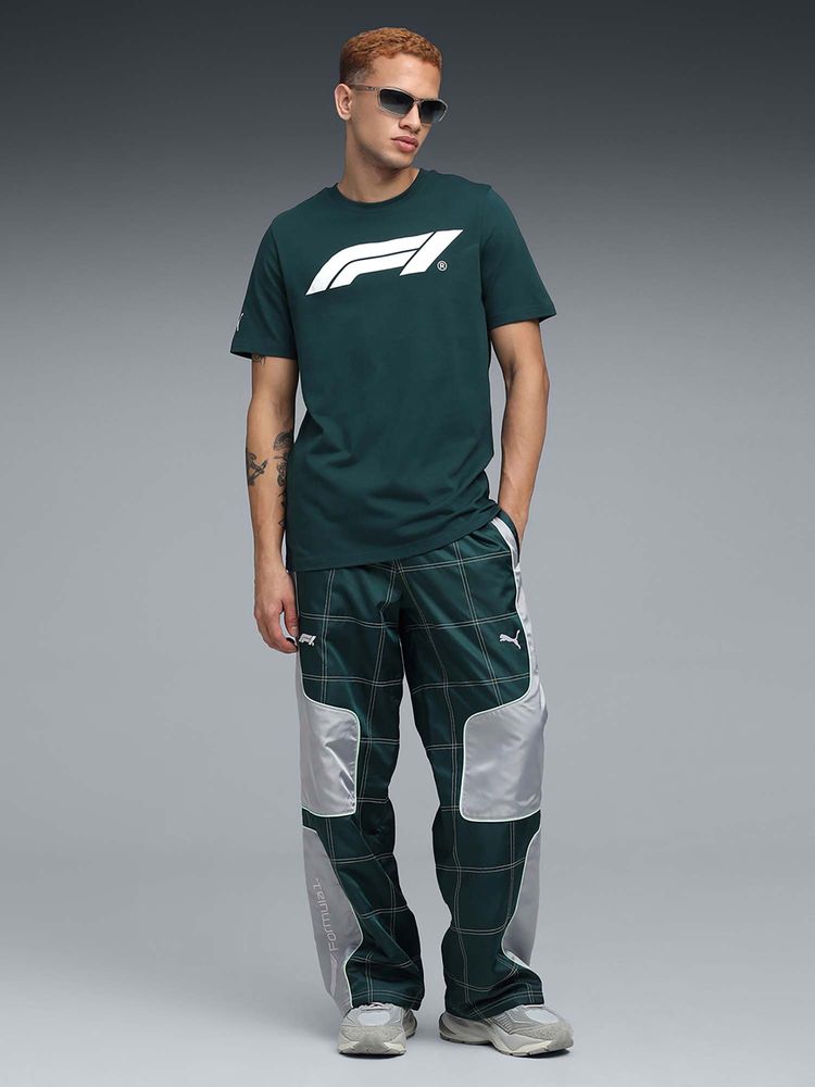 Puma Regular Fit Essentials Logo T-Shirt in Green
