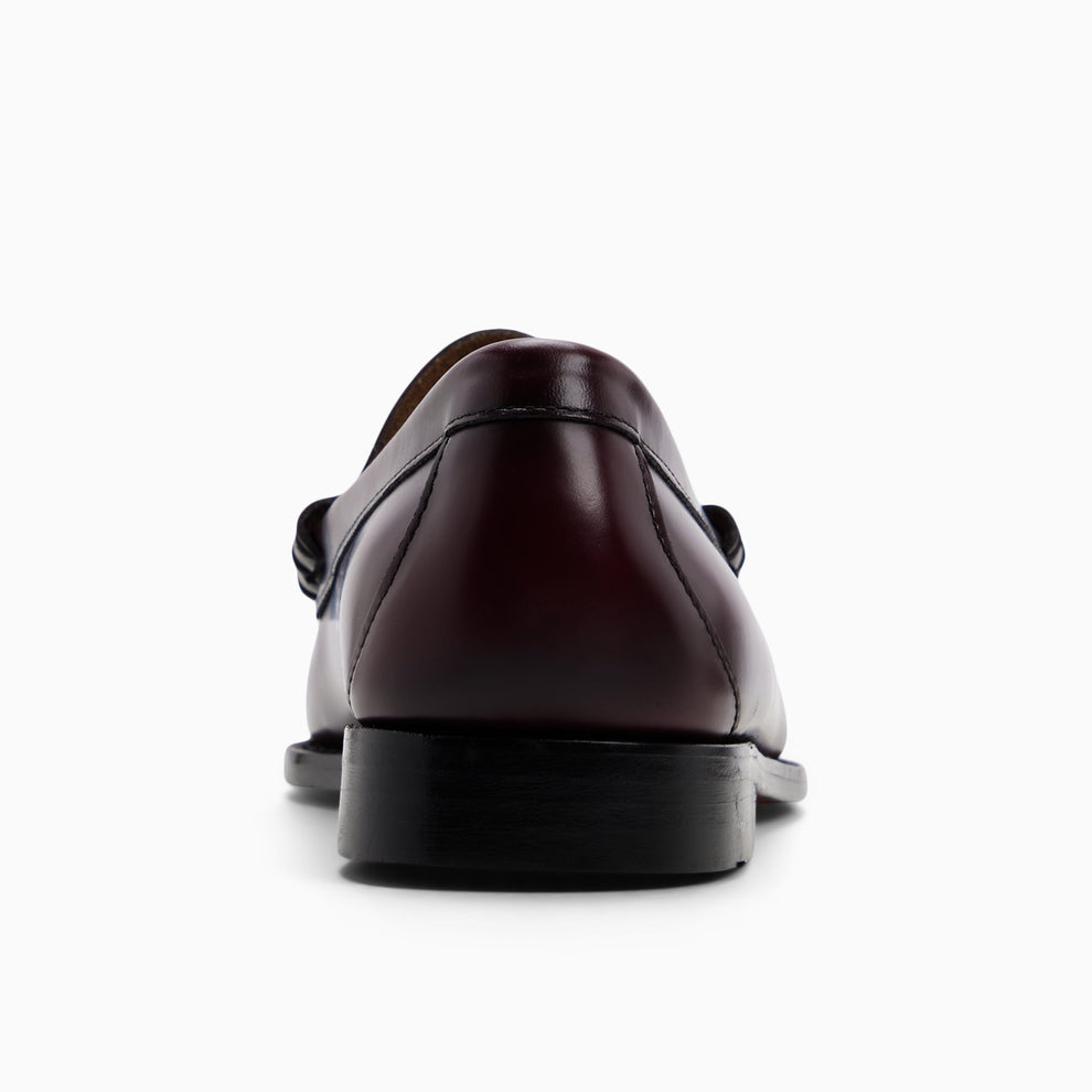 G.H.BASS Lennox Tassel Weejuns Leather Loafers in Wine