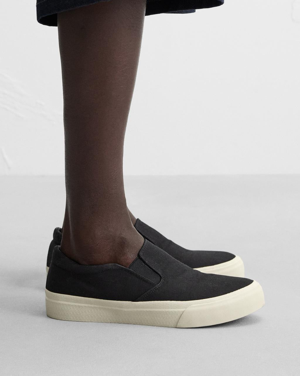 Zara Fabric Laceless Trainers in Black