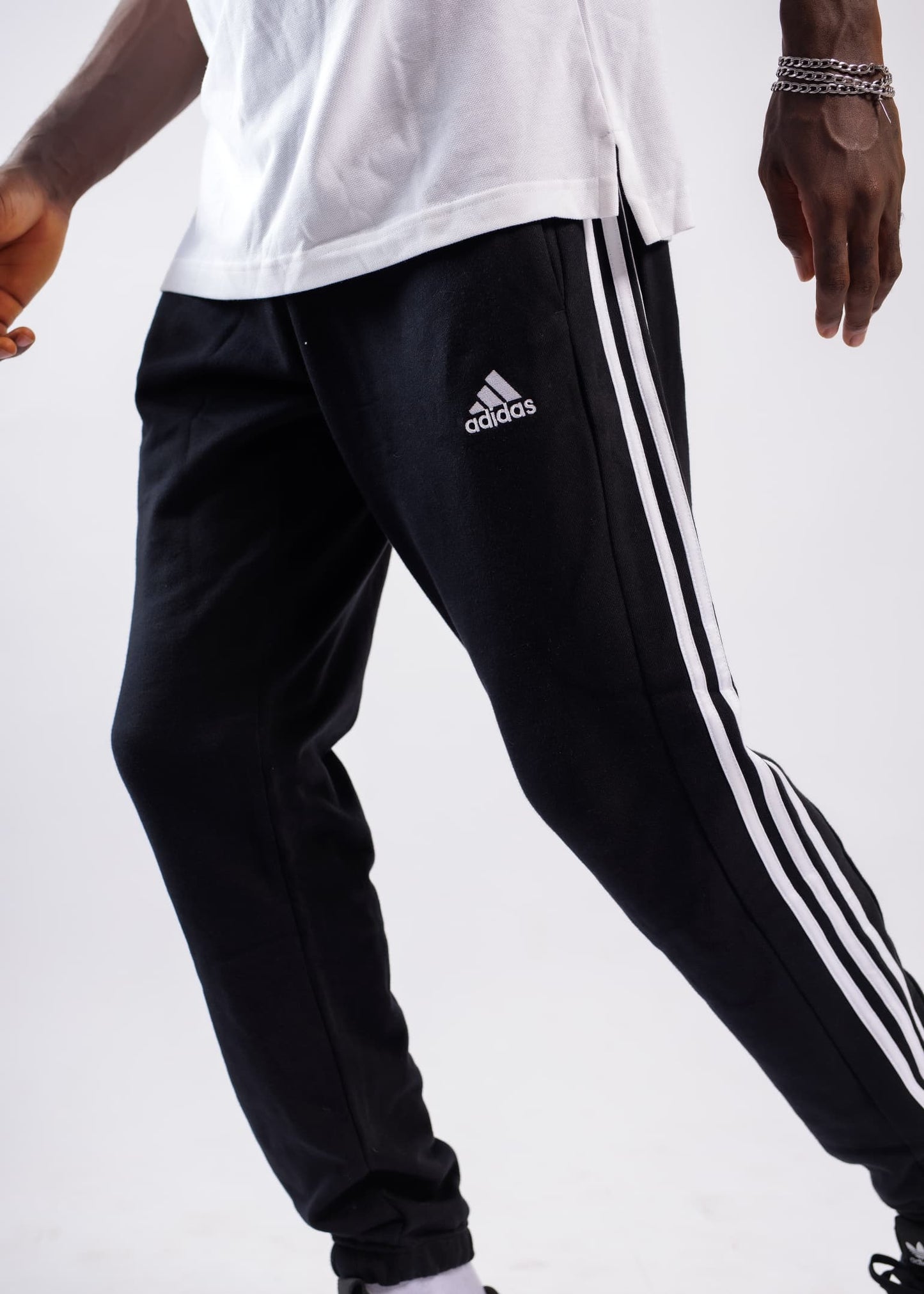 Adidas Regular Tapered Cuff Essential 3-Stripes Jogger