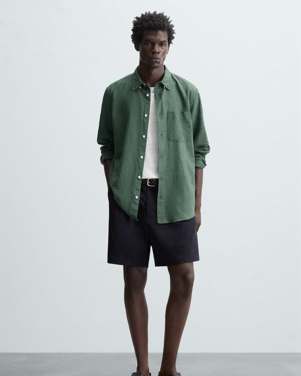 Zara Relaxed Fit Cotton-Linen Shirt in Green