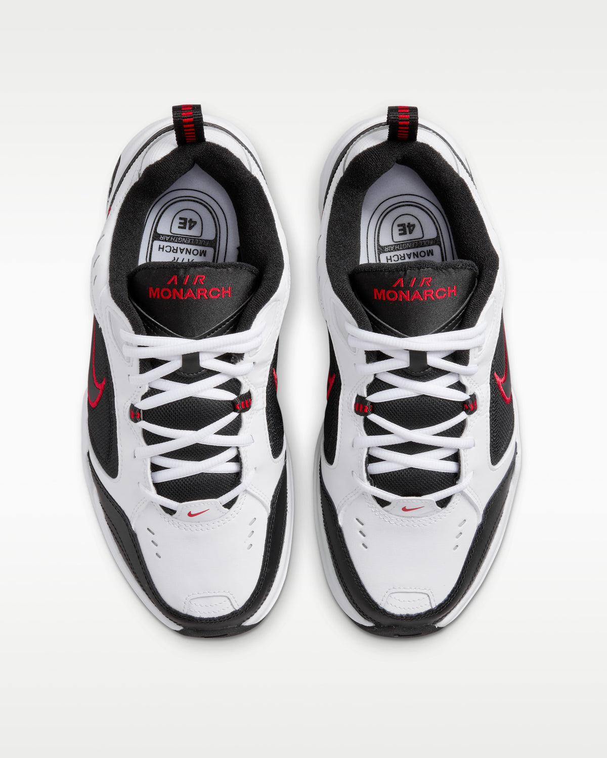 Nike Monarch IV Sneaker