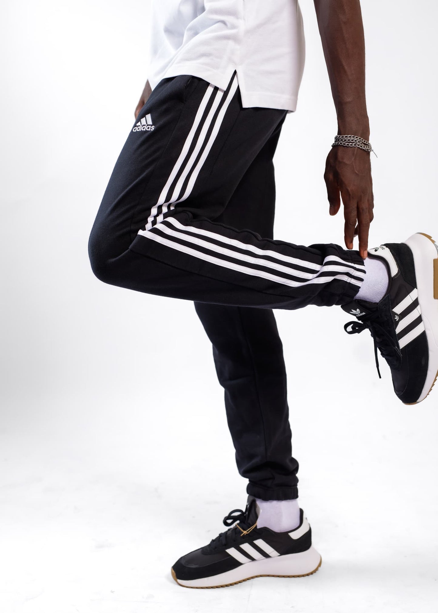 Adidas Regular Tapered Cuff Essential 3-Stripes Jogger