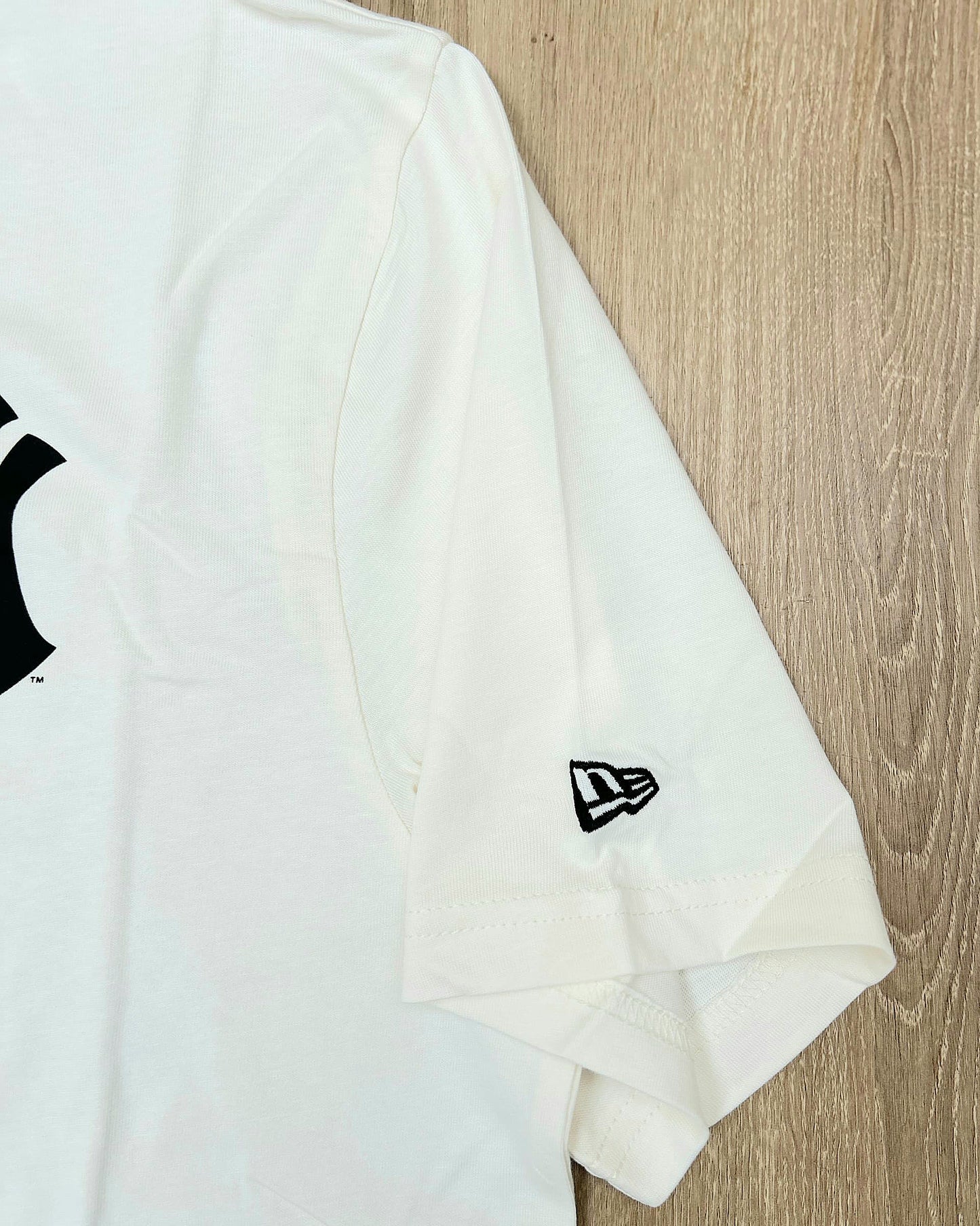 New Era NY Yankees Graphic Off-White T-shirt